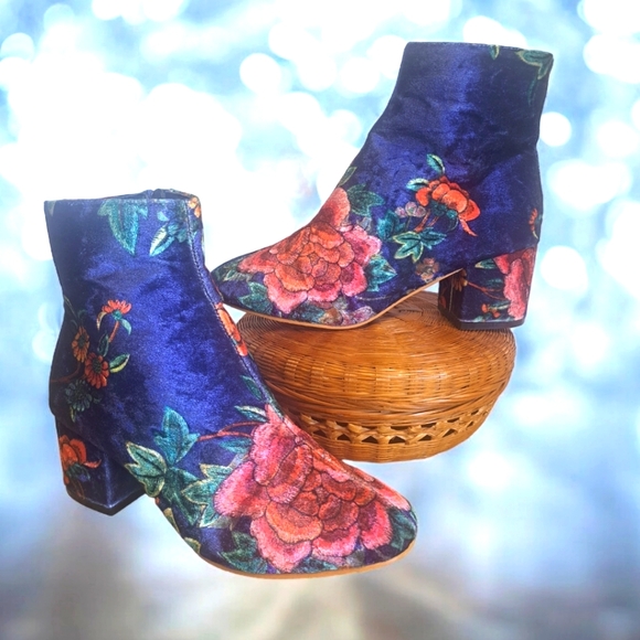 Floral Velveteen Fabric Booties Navy/Pink Women's Sz 37/6.5 Boho 60's Hippie - Picture 9 of 9